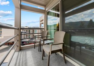 The Christie Lodge-balcony