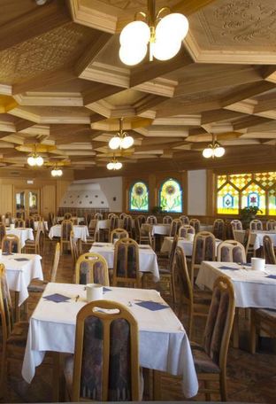 GrandHotelBiancaneveRestaurant