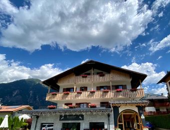 Hotel Lory